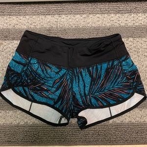 Lululemon Shorts Size 4 Speeds